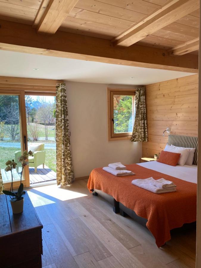 Chalet Isabelle Mountain Lodge 5 Star 5 Bedroom En Suite Sauna Jacuzzi Шамони Экстерьер фото